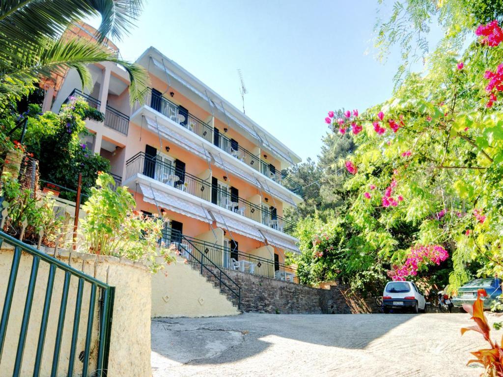 Empress Corfu Apartment Perama  Ngoại thất bức ảnh